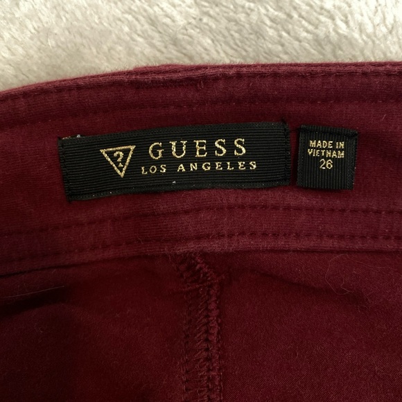 Guess Women’s Stretchy mid to low rise red jeggings soft comfy size 26 - Picture 3 of 8